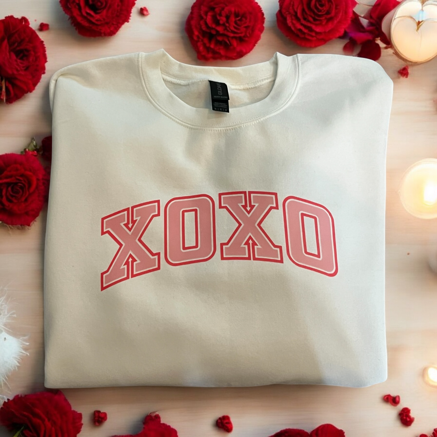 XOXO Graphic Top